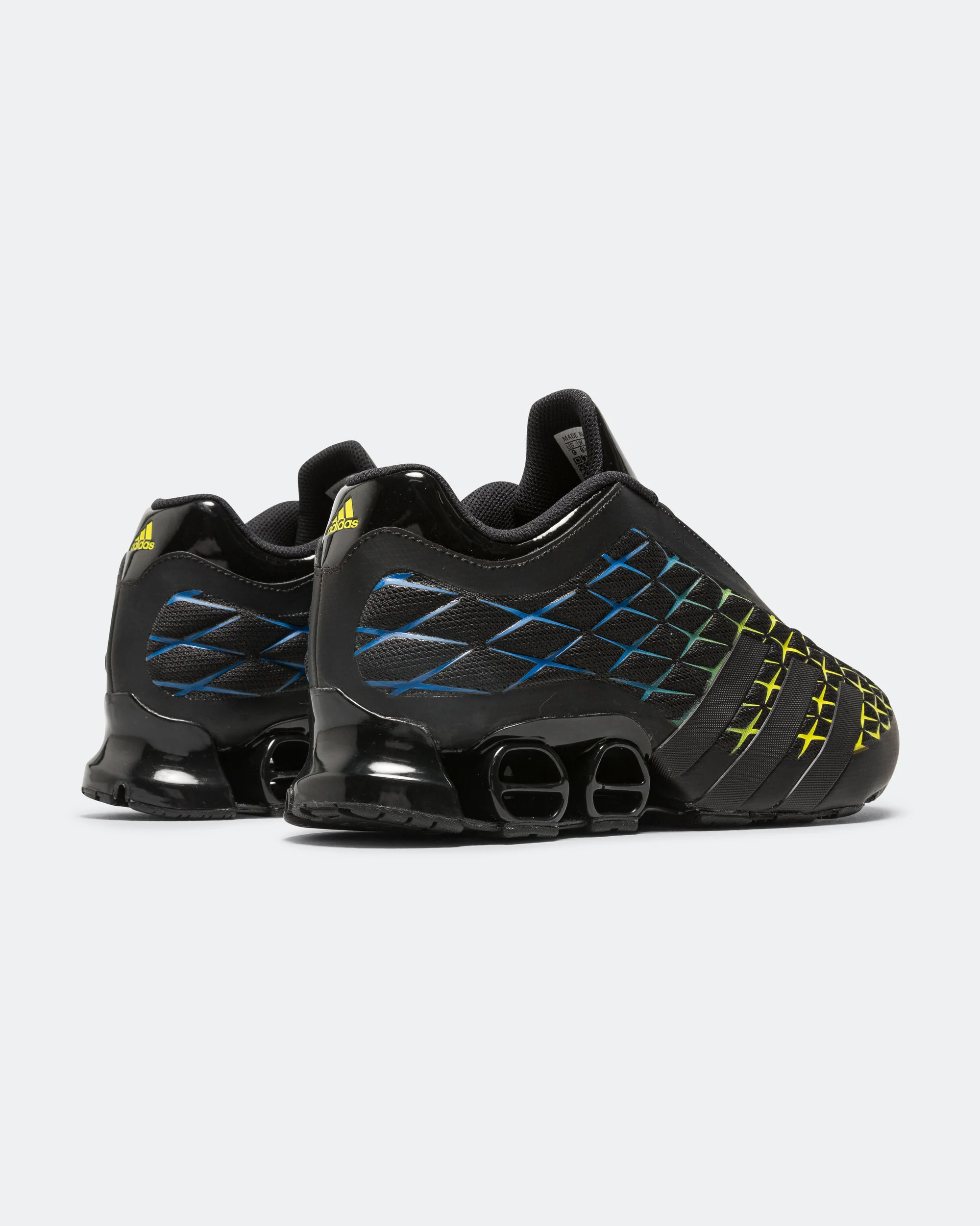 Megaride S4 - Core Black/Core Black-Semi Solar Yellow - Image 3