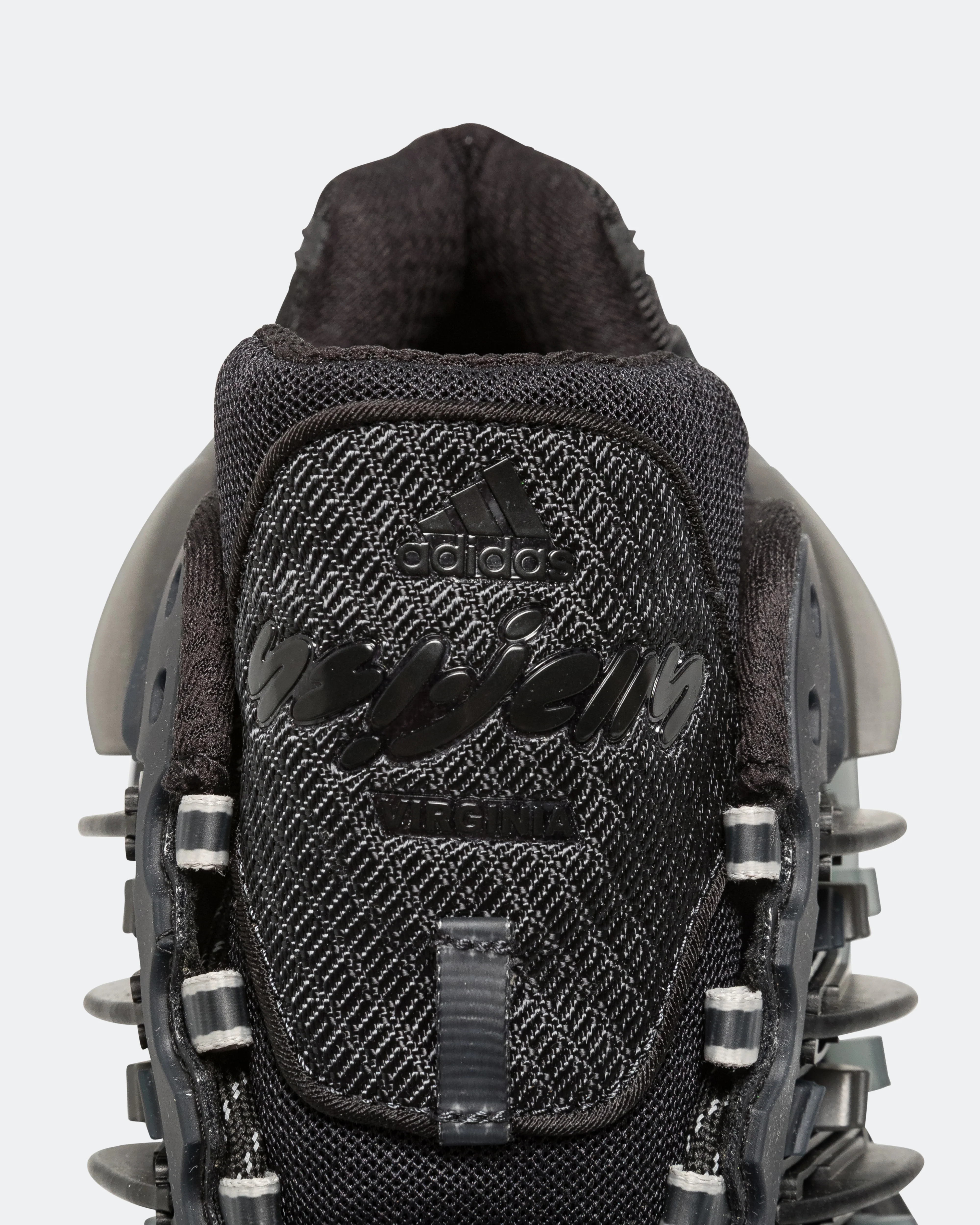 Virginia Adistar Jellyfish by Pharrell - Carbon/Core Black - Image 7