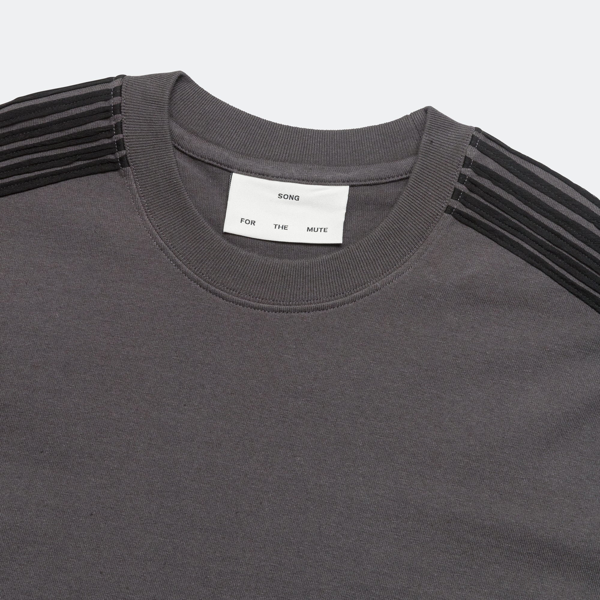 Applique Oversized Crew Neck - Washed Black Soft Roots Jersey - Image 2