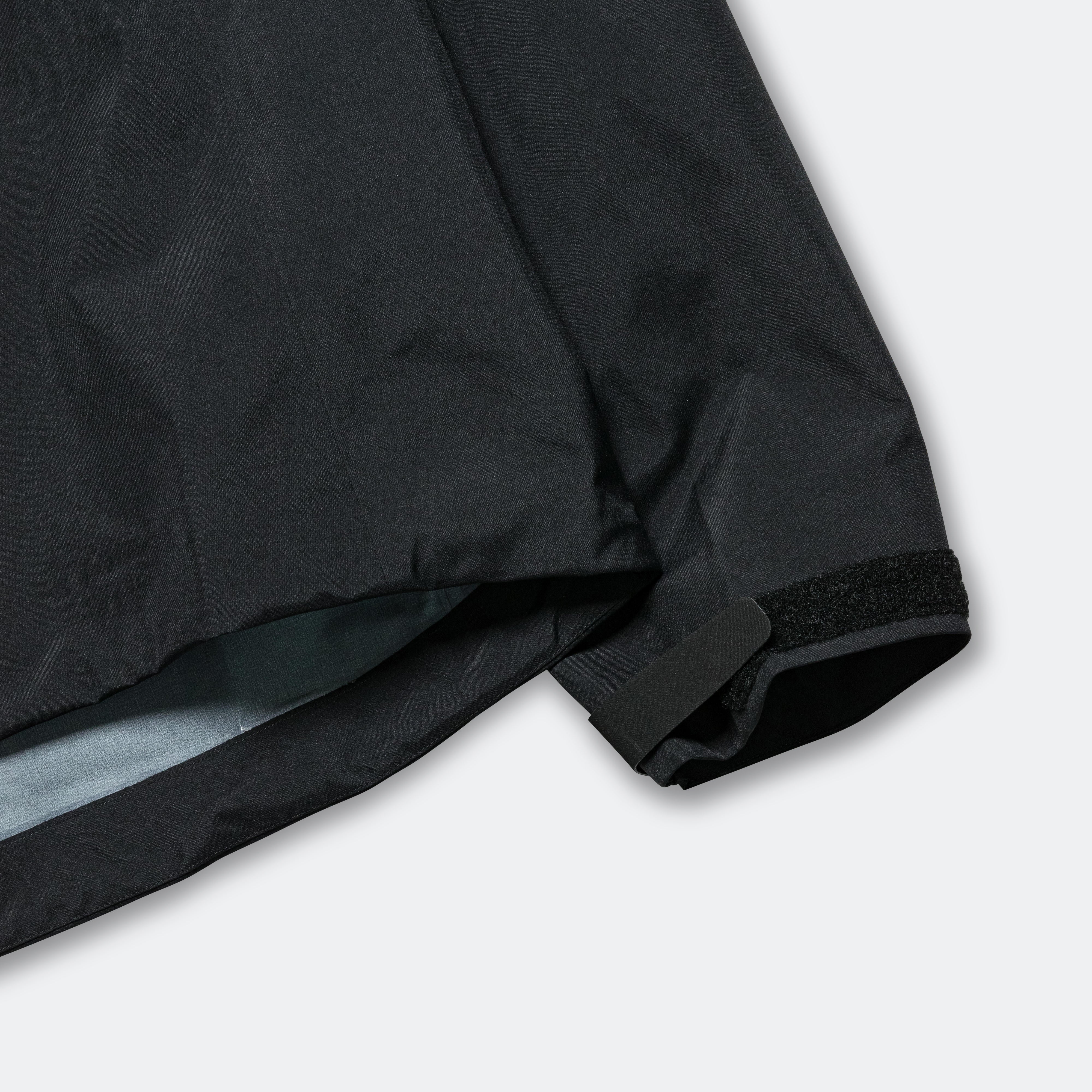 Alpha SV Jacket GORE-TEX® PRO - Black - Image 9