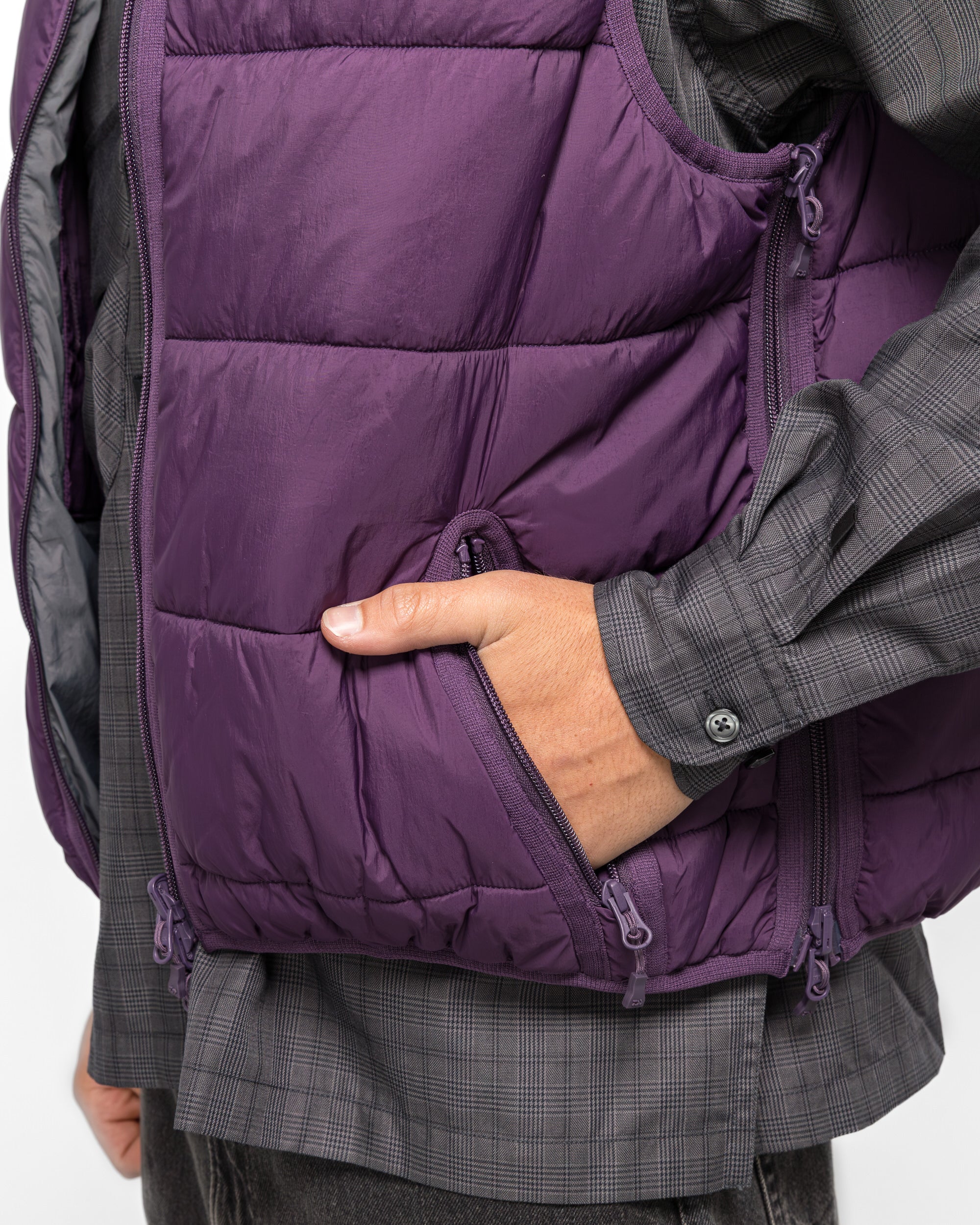 Tech Reversible CLIMBERSPUFF Vest - Purple - Image 5