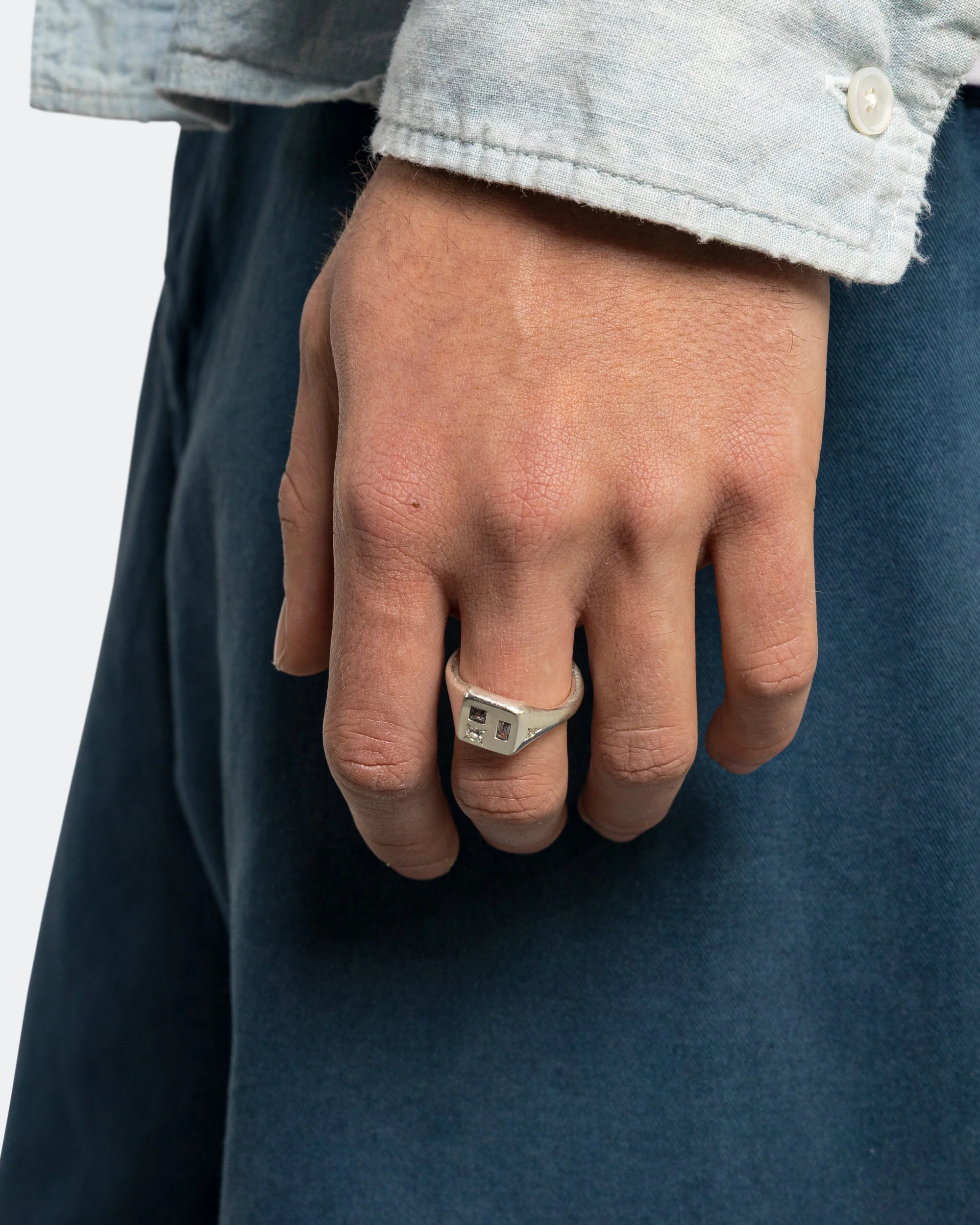 Fog Ring - 925 Silver/Grey Spinel - Image 2