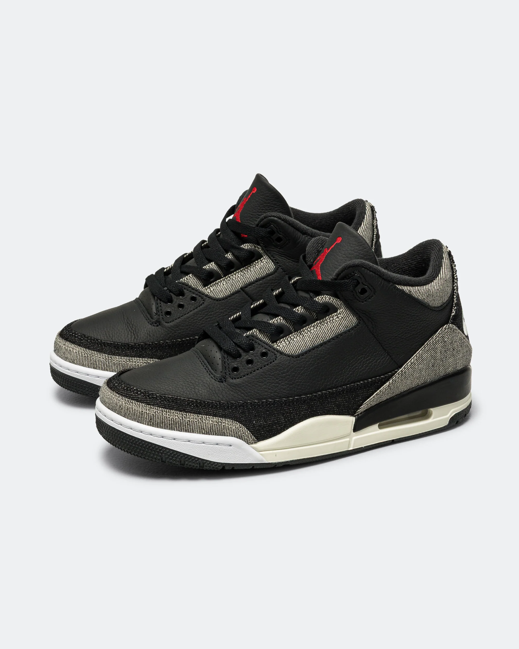 Air Jordan 3 Retro LSC x Levis - Denim/Black-Gym Red - Image 3
