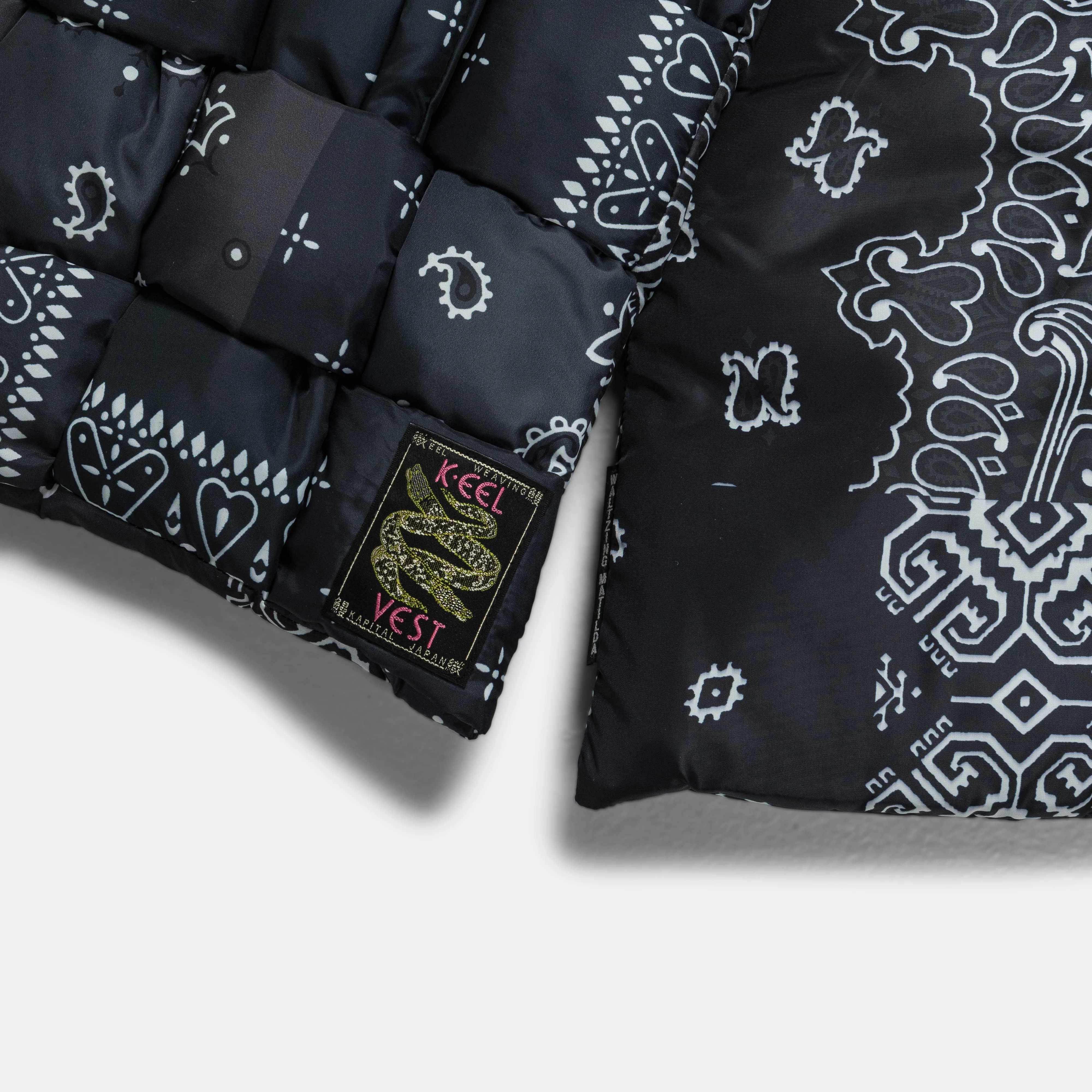 Bandana Print Nylon KEEL WEAVING Scarf - Black - Image 3