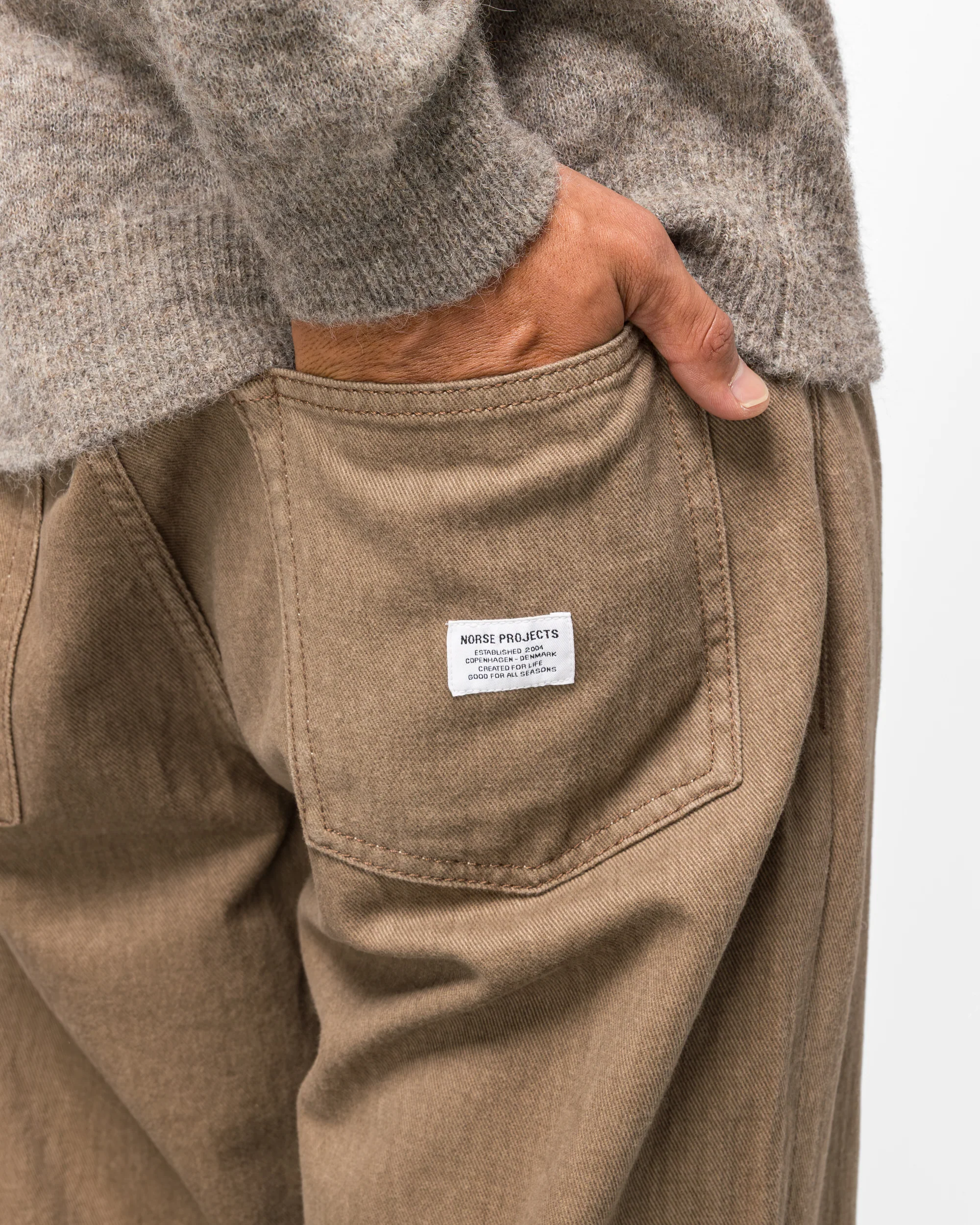 Korshavn Relaxed 5 Pocket Resist Dyed Twill - Walnut - Image 5