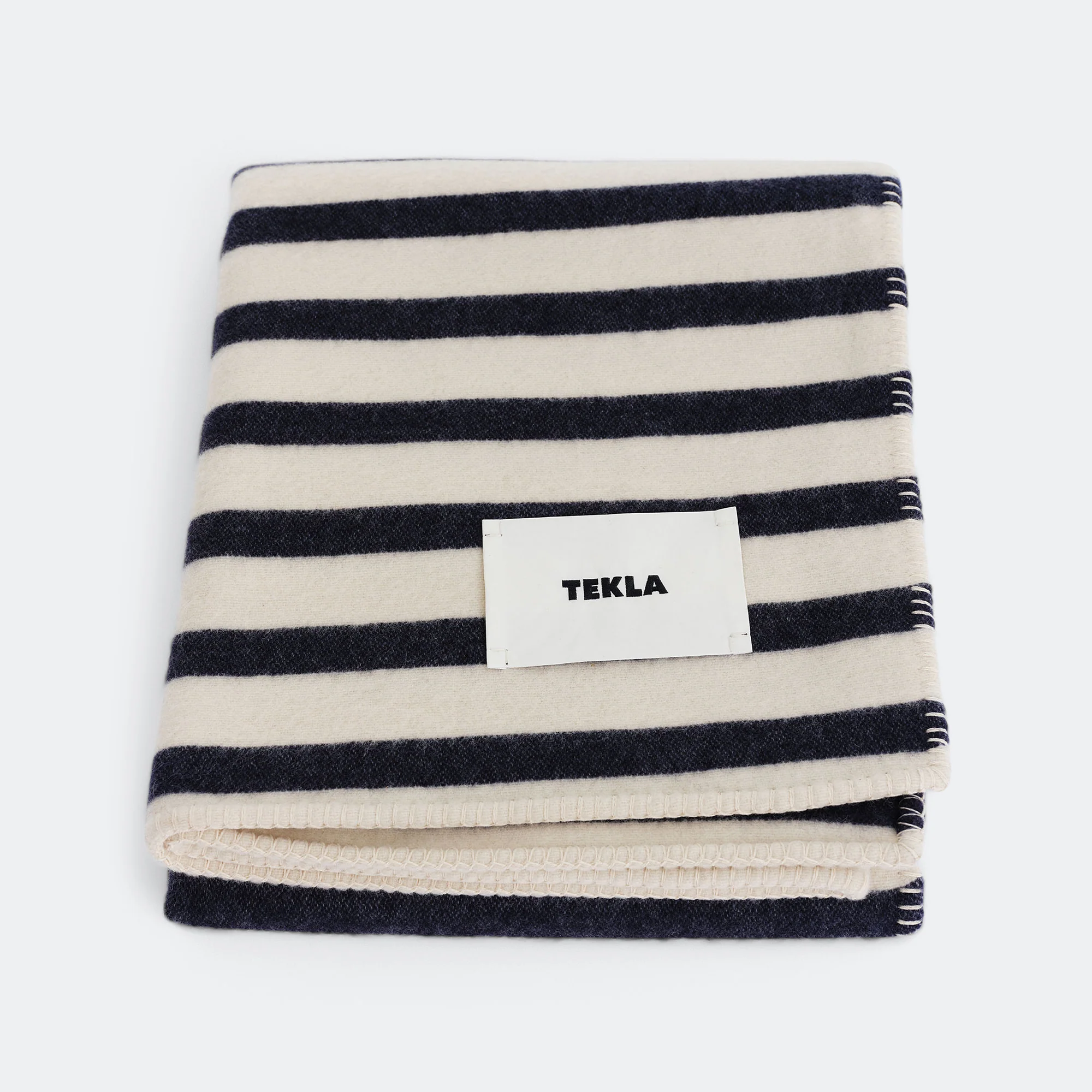 Lambswool Blanket - Magpie Stripes - Image 3