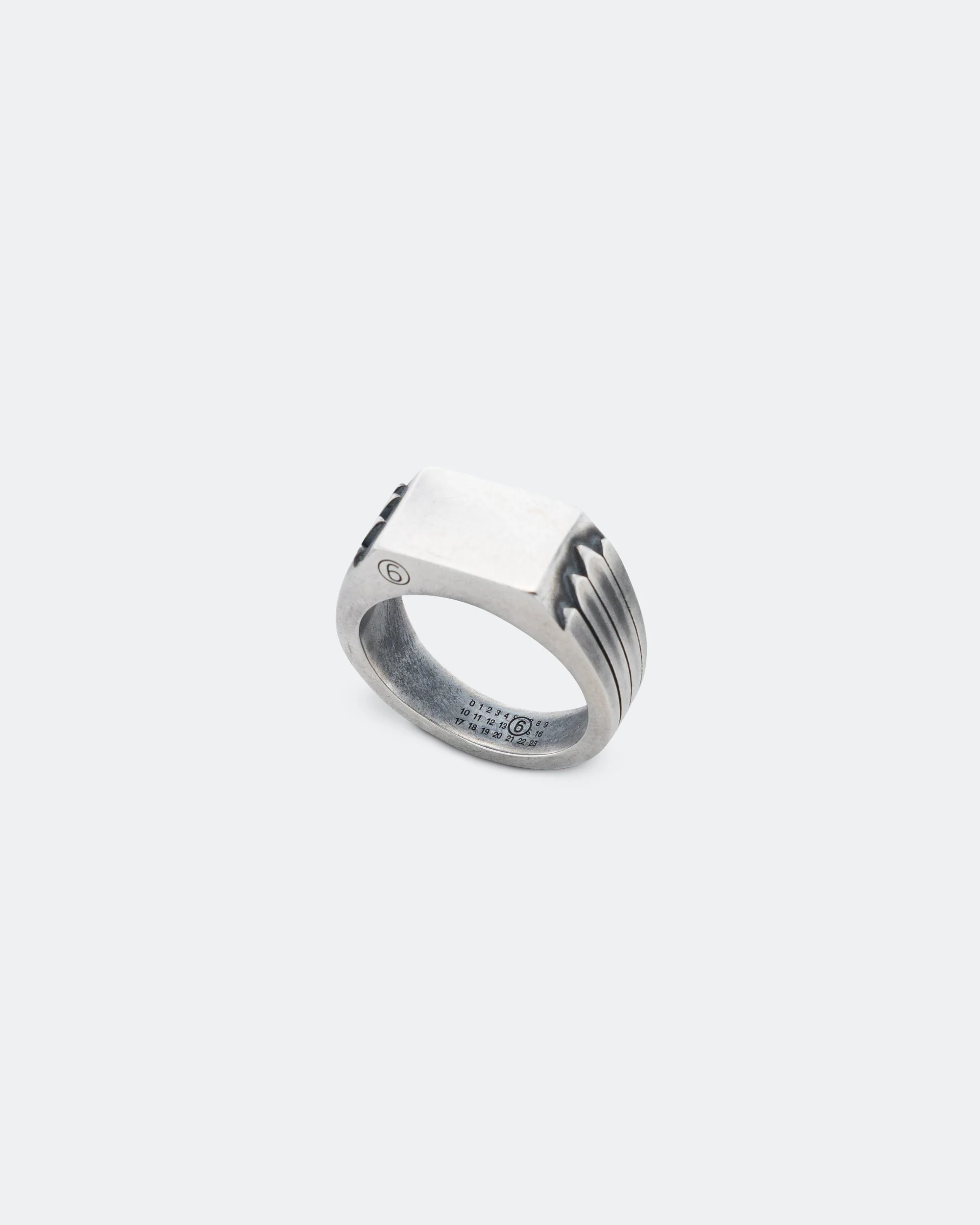 Minimal Logo Navajo Ring - Silver Toned Brass - Image 4
