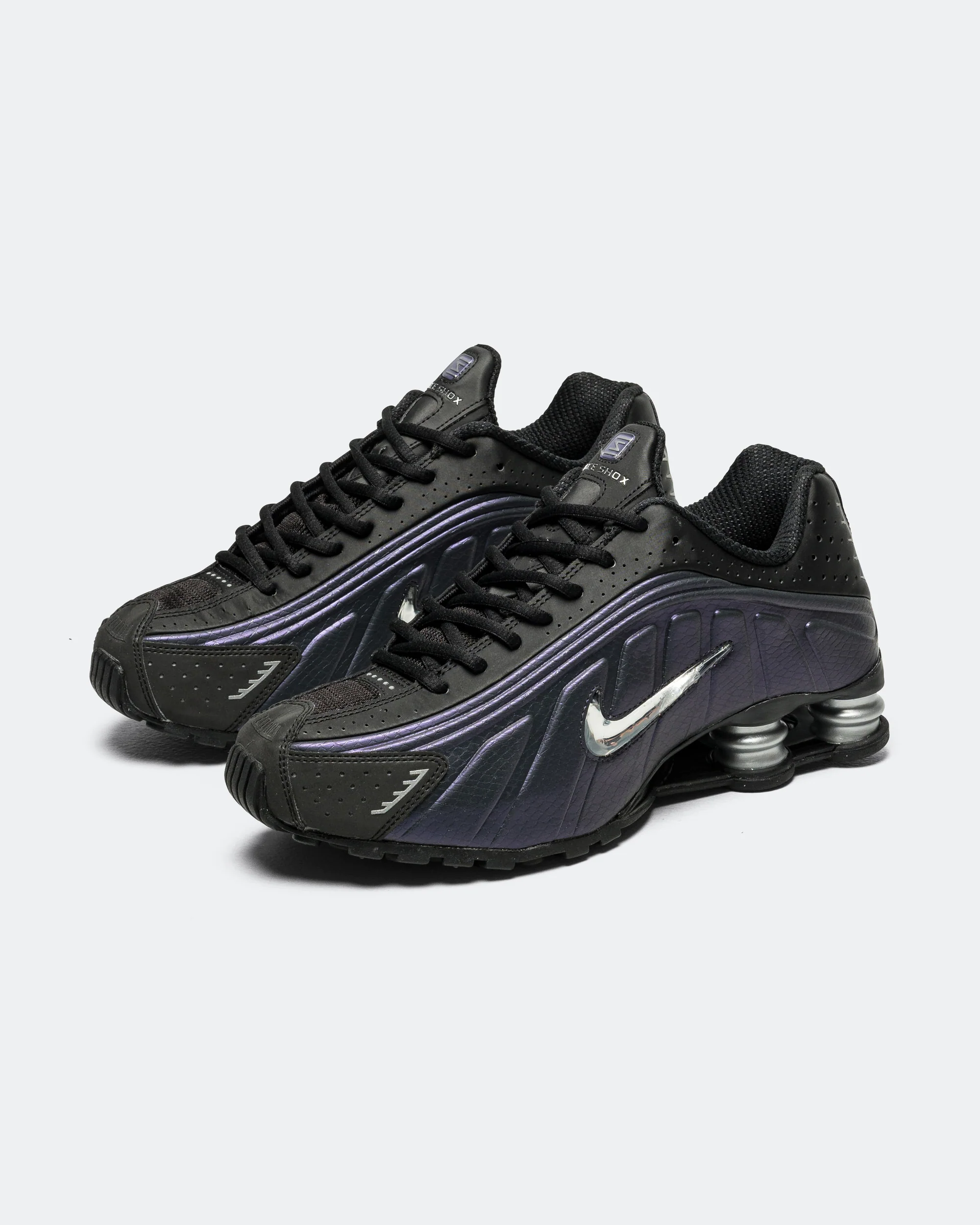 Shox R4 Jewel QS - Black/Anthracite-Metallic Silver - Image 2