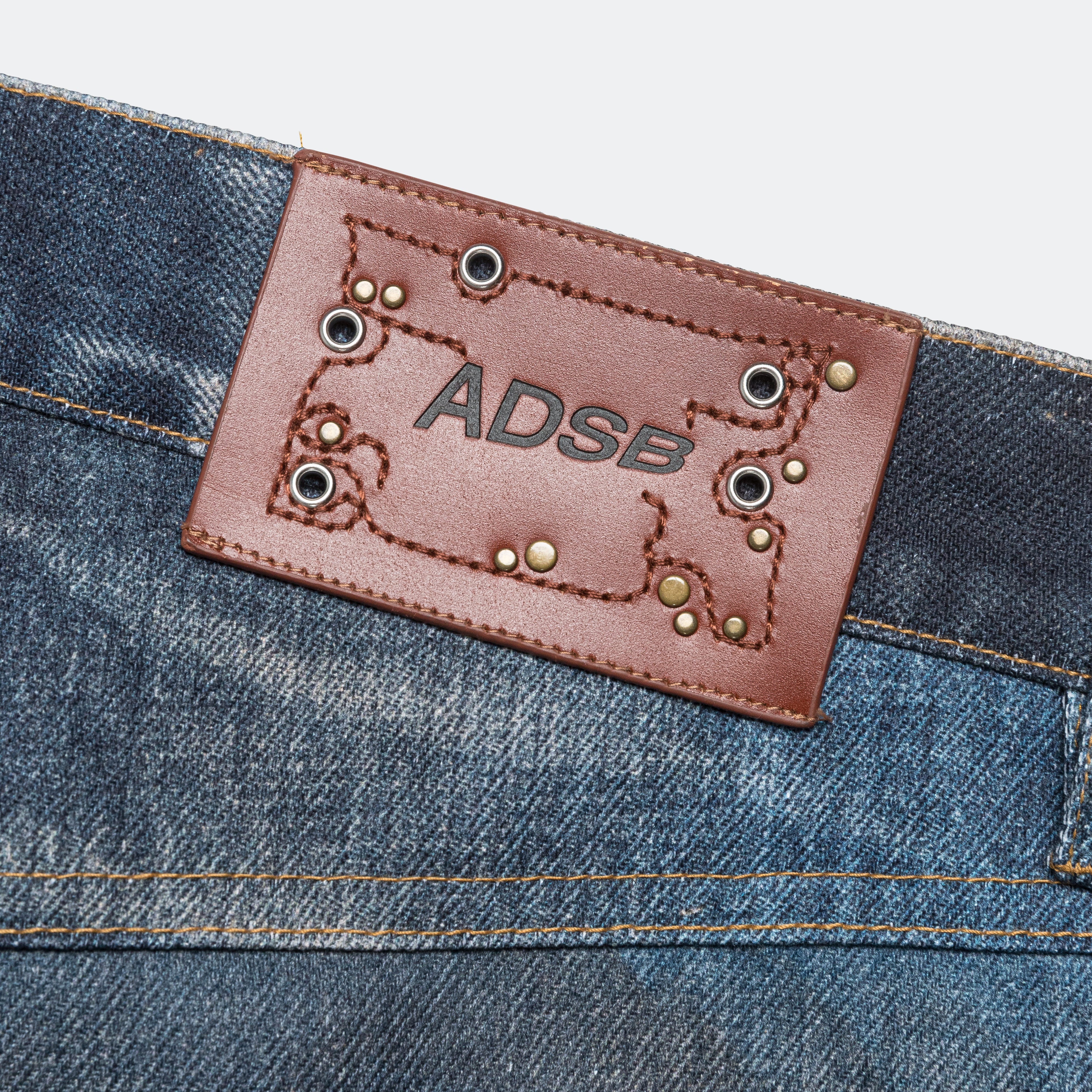 Patchwork Printed Denim Jeans - Blue - Image 10