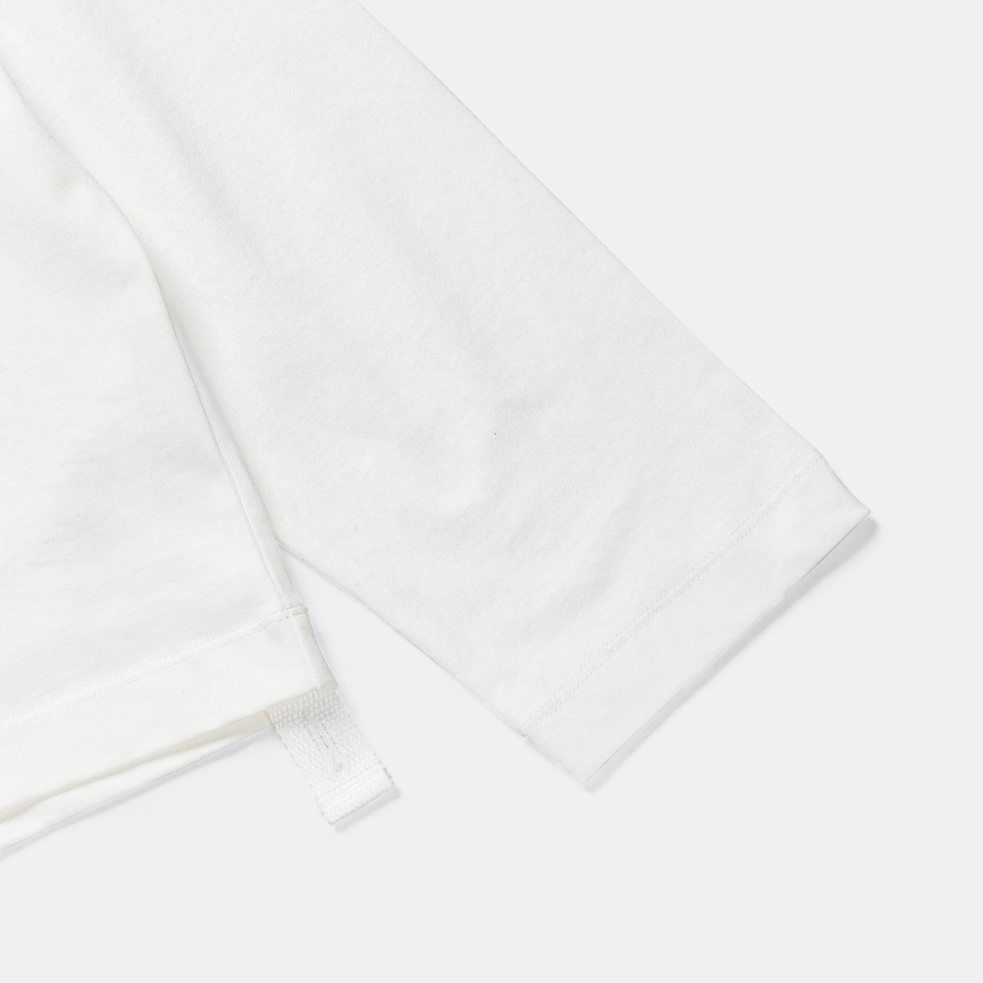 Peacemaker Painted Double Layer Boxy T-Shirt - Snow White - Image 7
