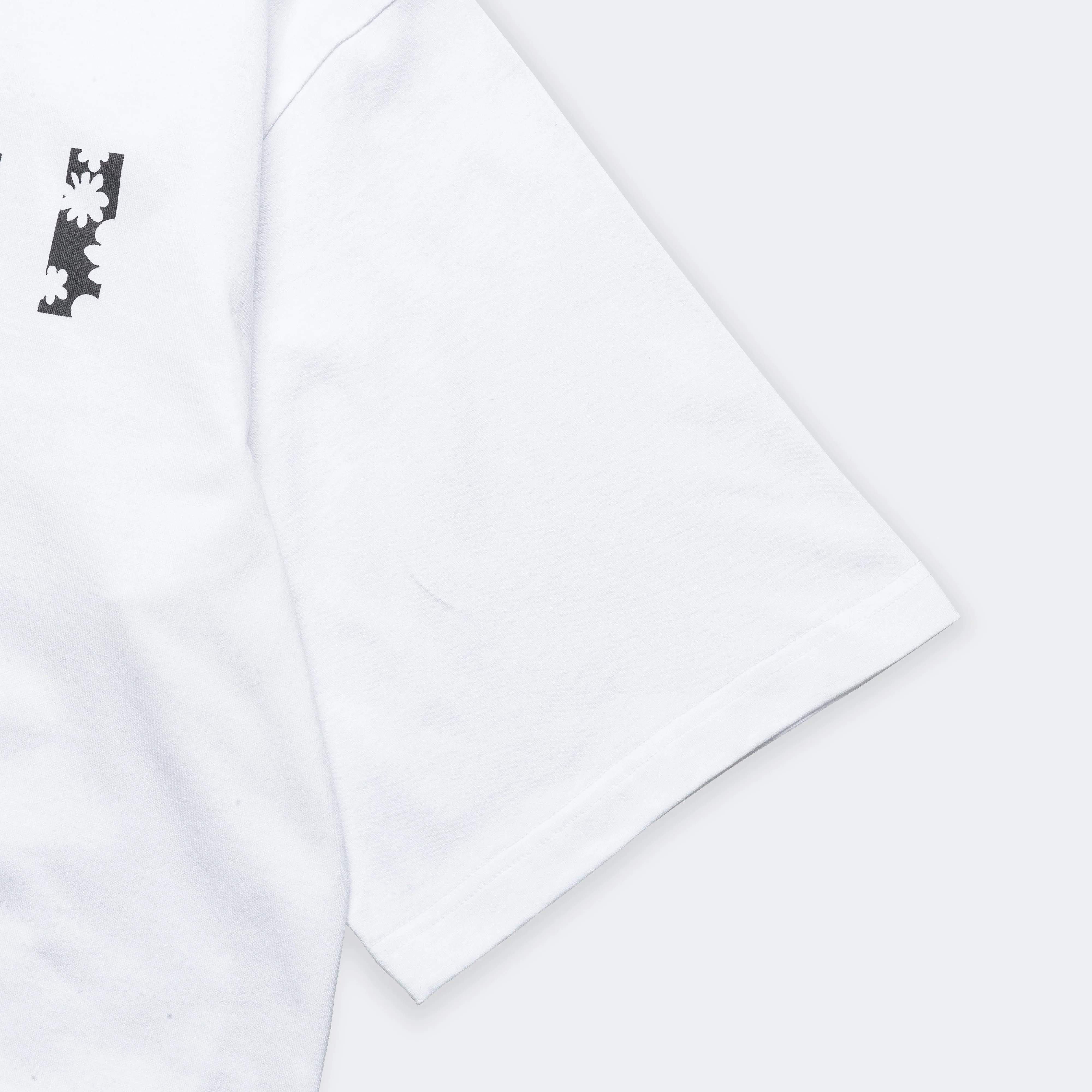 Pop Fields Logo T-Shirt - LilyWhite - Image 4