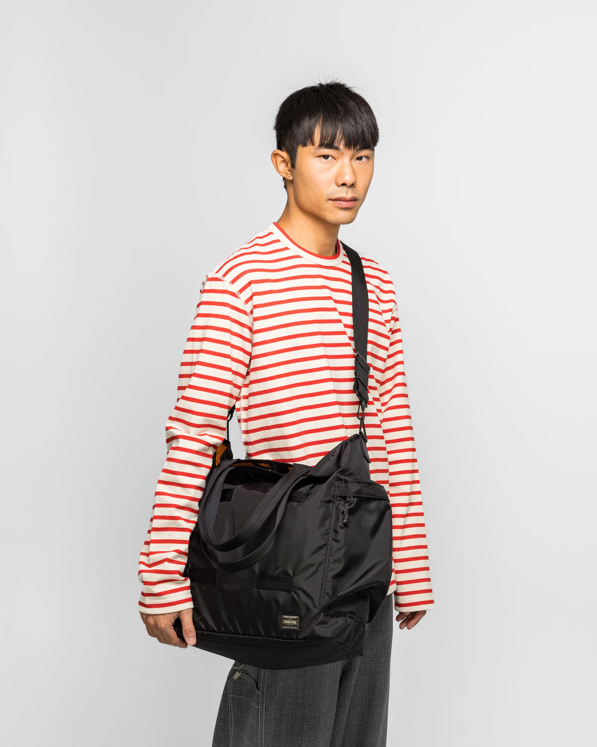 Force 2WAY Tote Bag - Black - Image 2