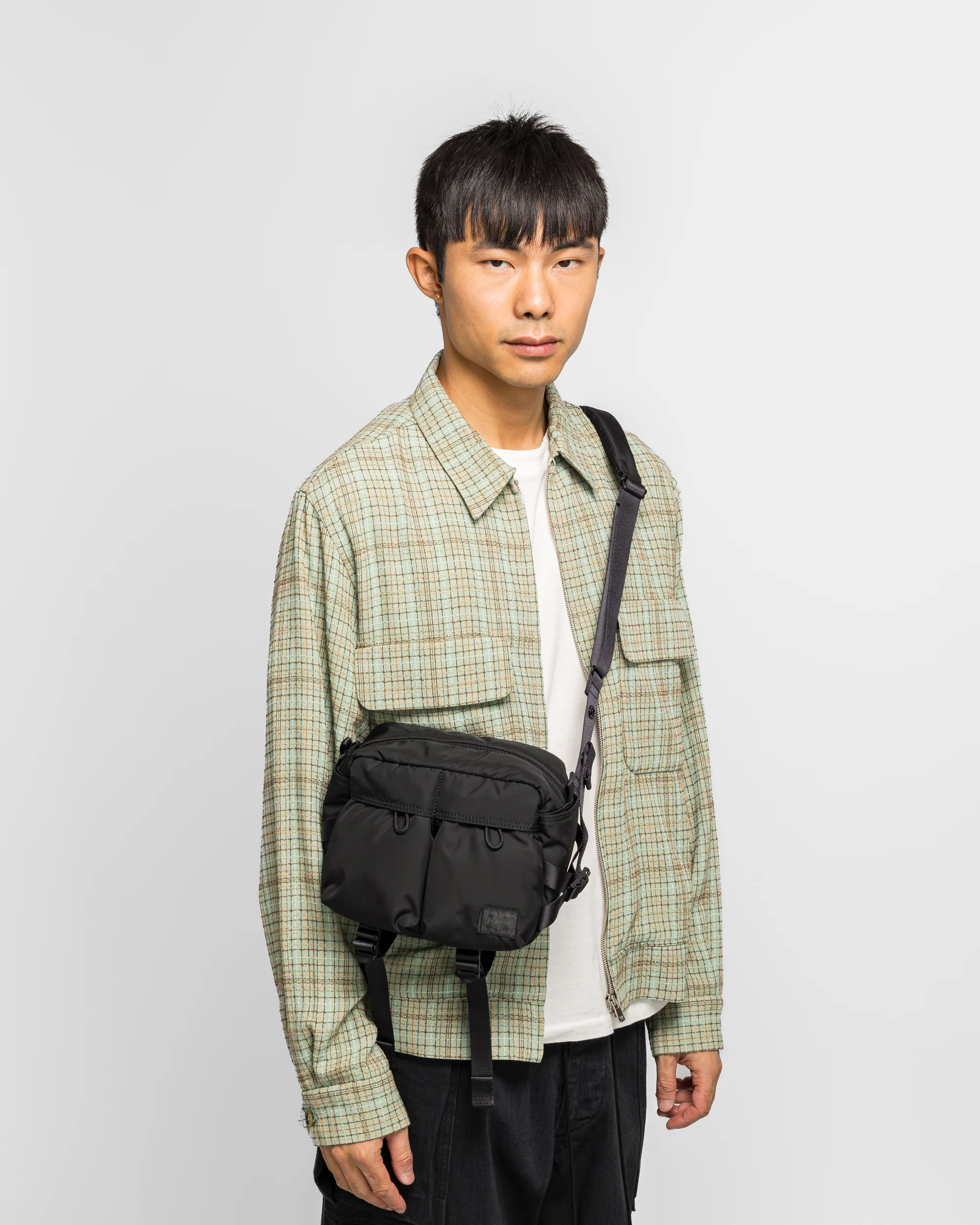 SENSES Shoulder Pack - Black - Image 2