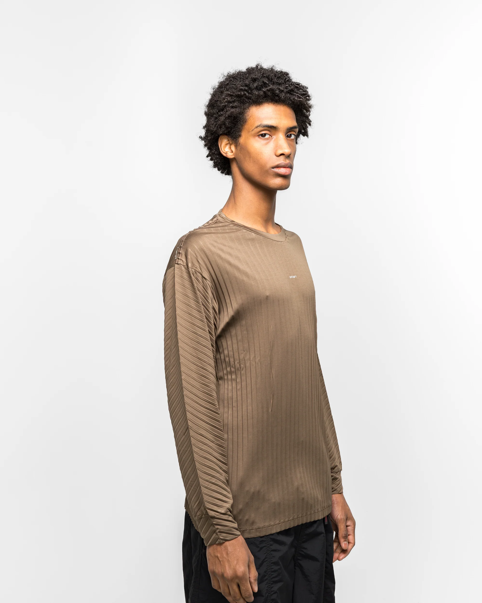 AuraLite Pleated Long Tee - Olive - Image 3