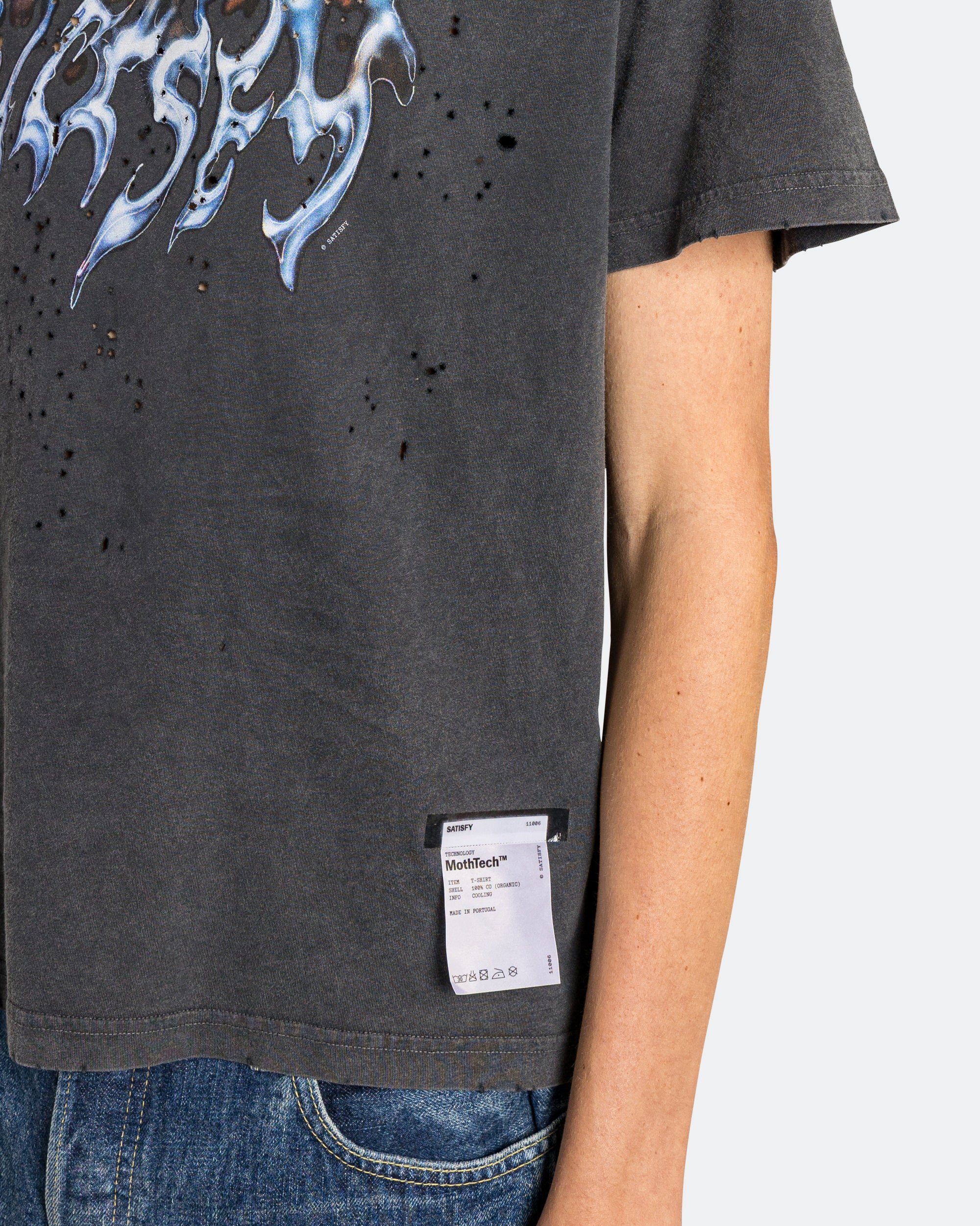 MothTech 'Trail Master' T-Shirt - Aged Black - Image 5