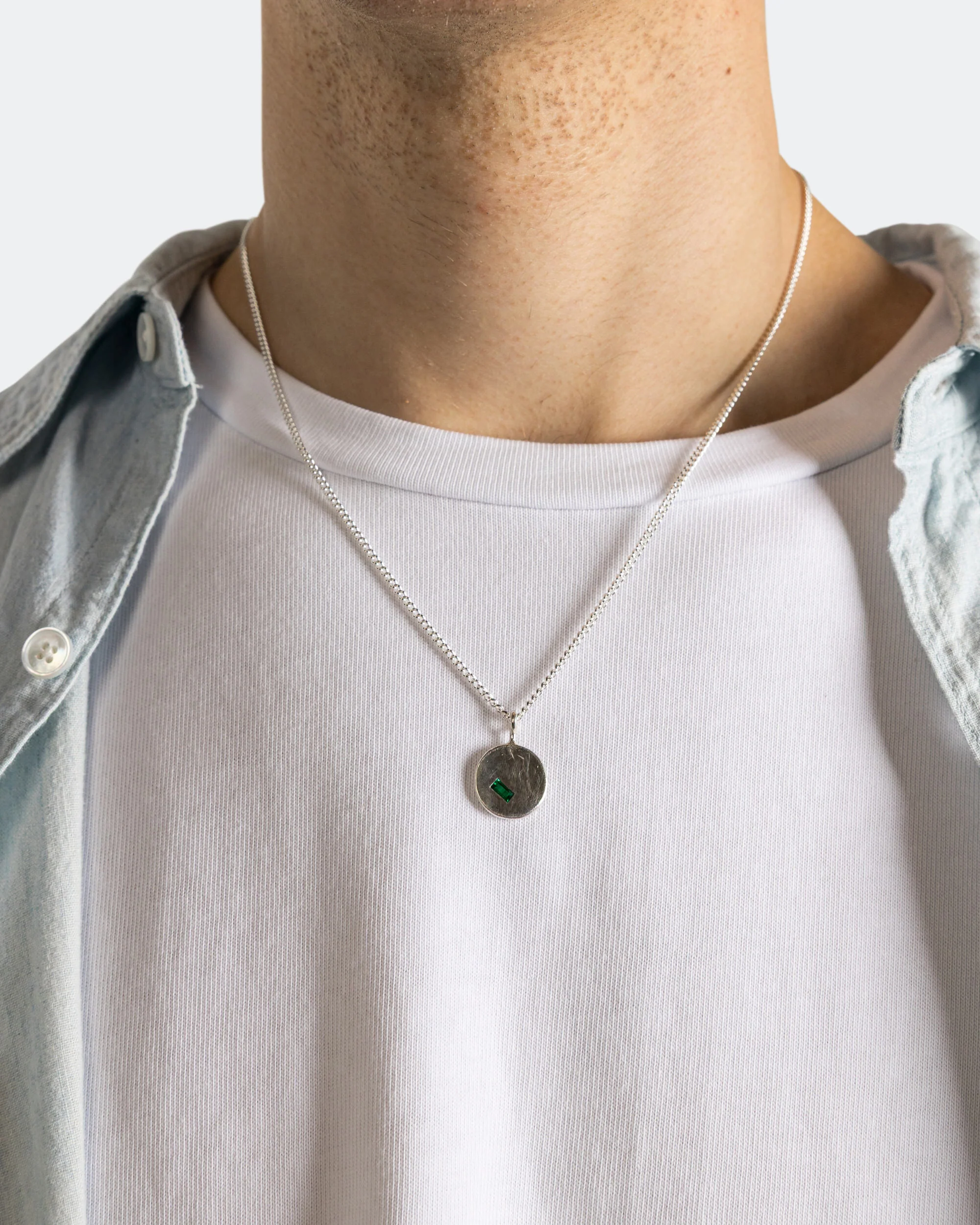 Round Pendant Necklace - 925 Silver/Emerald - Image 2