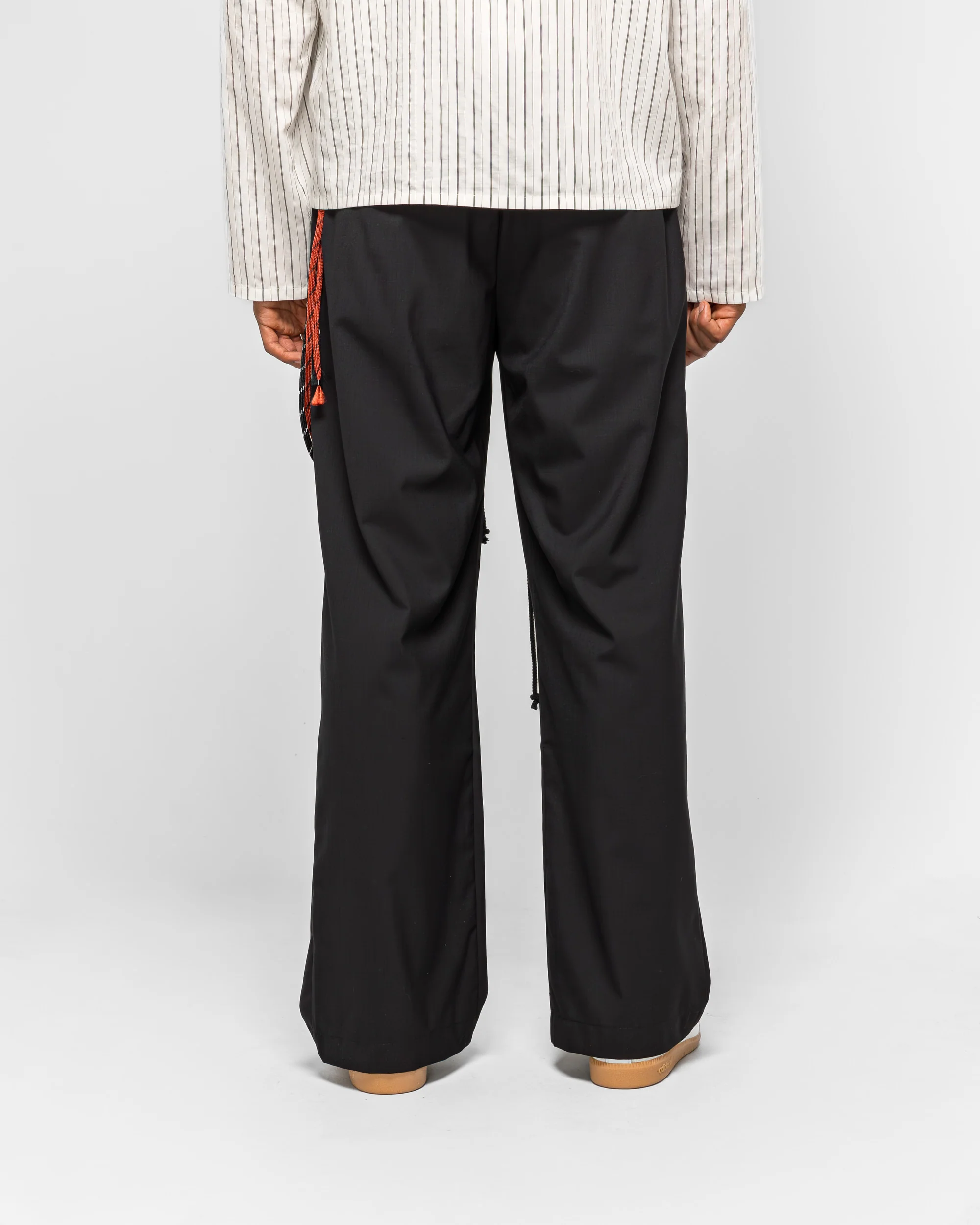 Relaxed Lounge Pant - Black Light Gabardine - Image 4