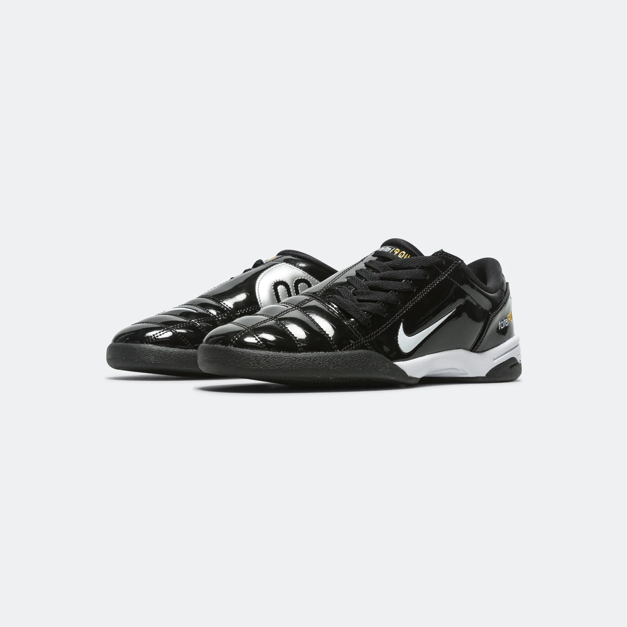 T90 SP - Black/White-Metallic Silver - Image 3