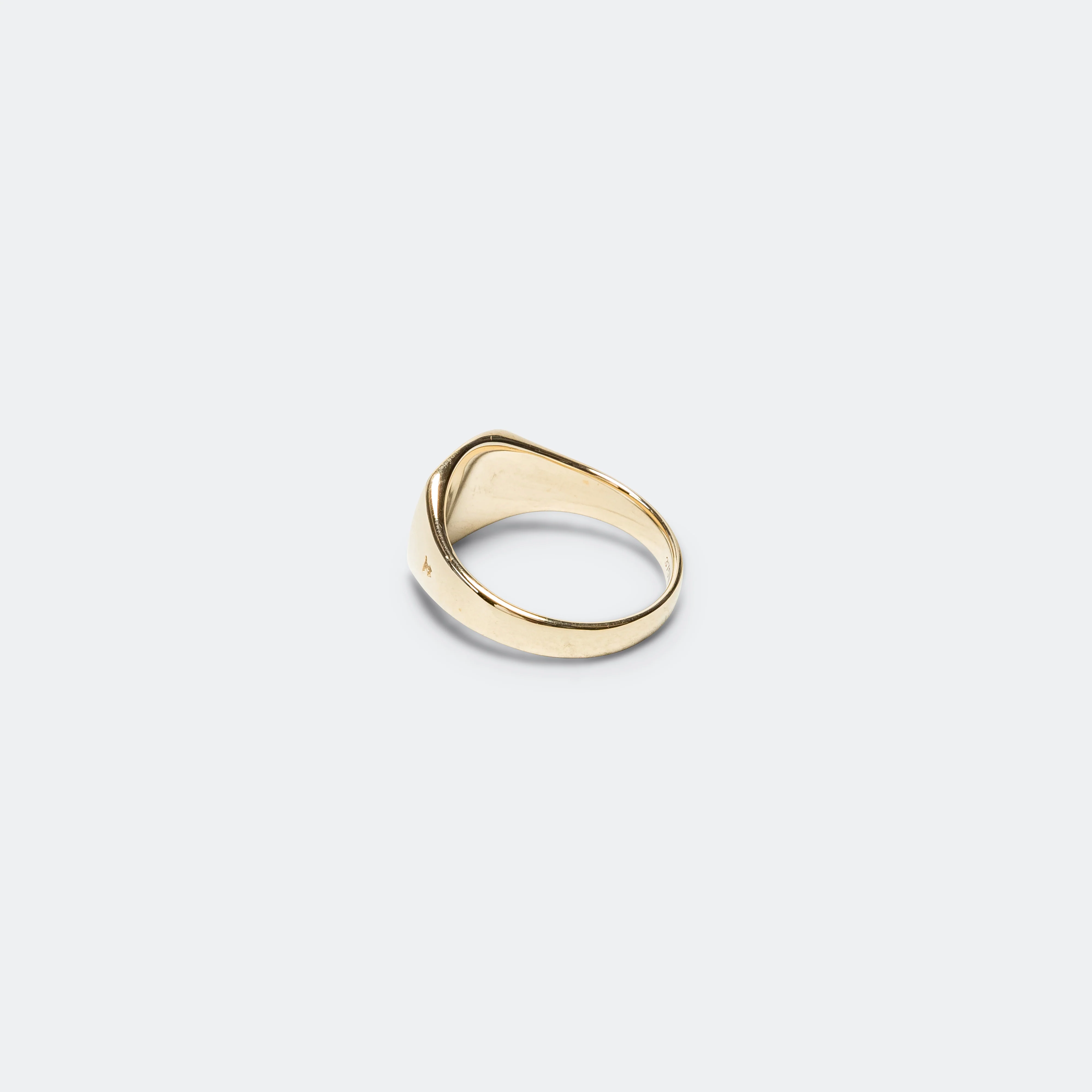 Mini Signet Cushion Ring - 9K Gold - Image 3