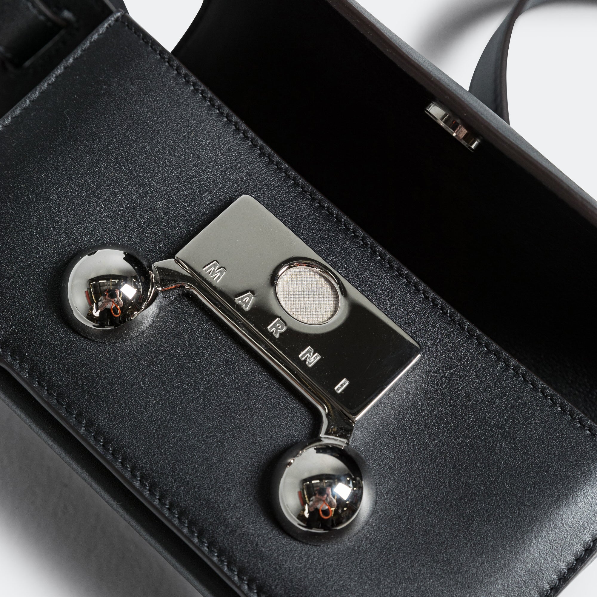 Trunkaroo Medium Crossbody Bag - Black Leather - Image 7