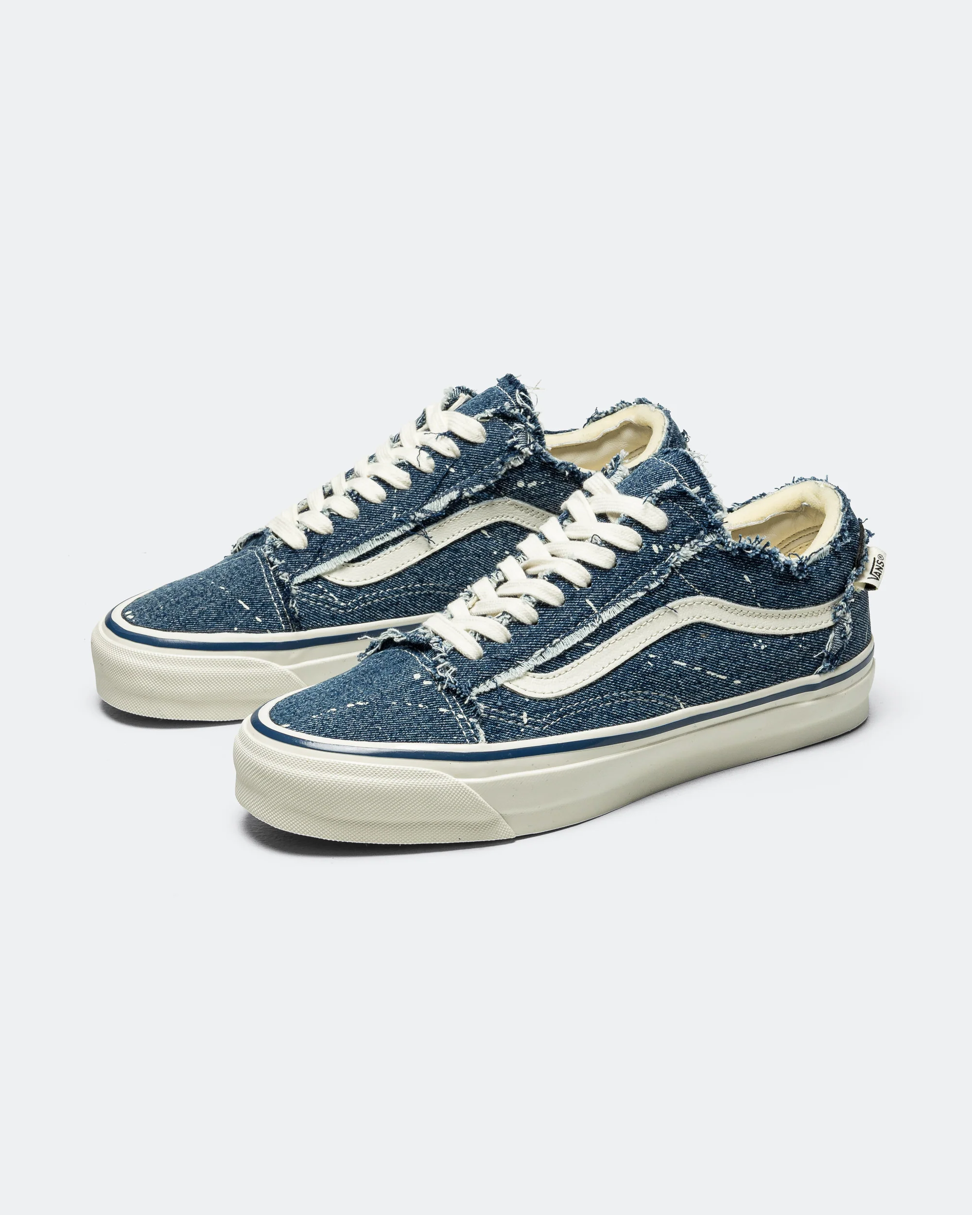 LX Old Skool x INVINCIBLE - Frayed Denim - Image 2