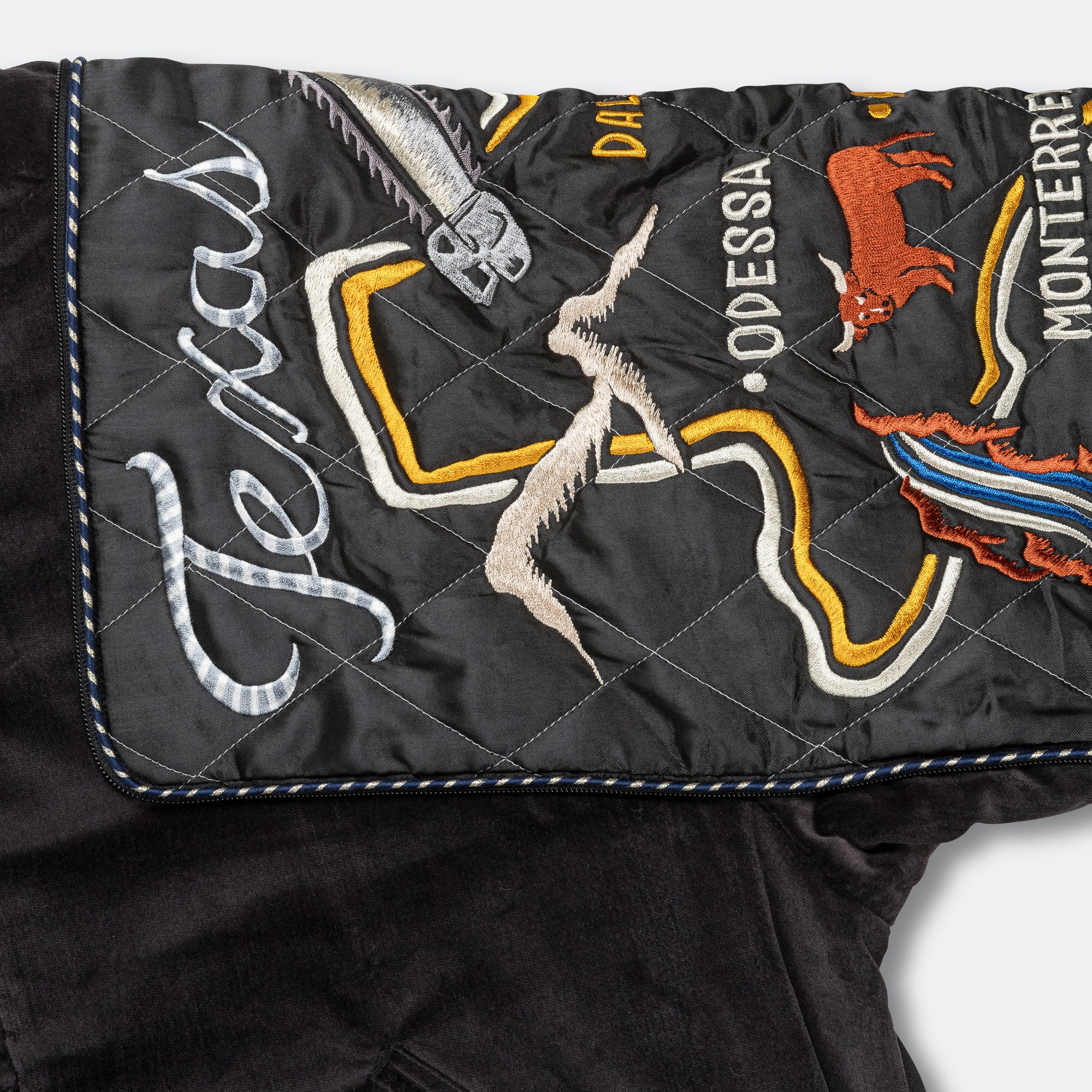 Velveteen SHAM BOMBER JKT (Beautiful Texas) - Black - Image 9
